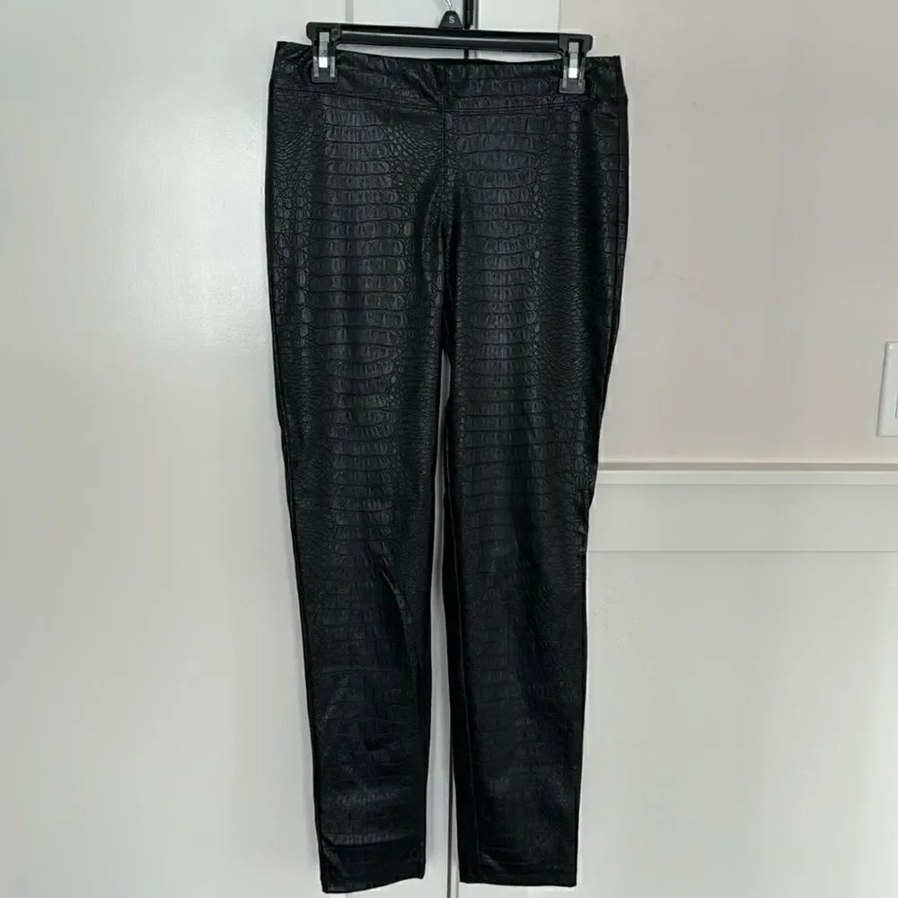 Max Studio Black Faux Leather Croc Embossed Print Skinny Pants Women’s Size M